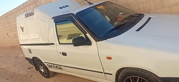 سكودا كرتا 1996 - صورة 3