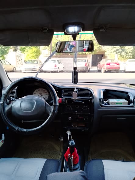 سوزوكي ألتو 2003 - صورة 3