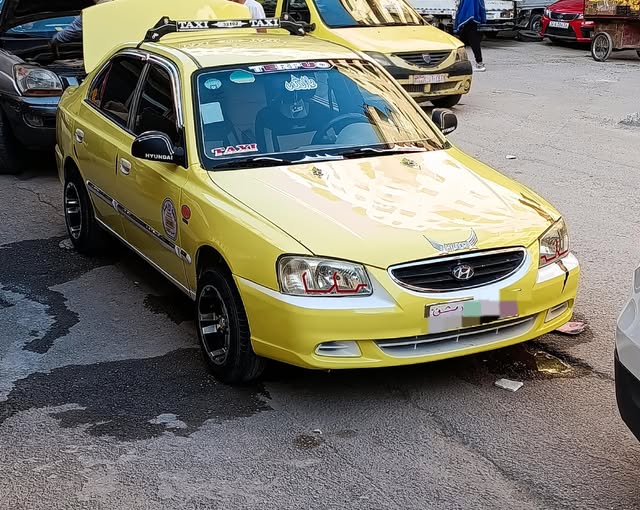 هيونداي أكسنت 2011