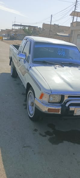 تويوتا بيكاب 1994 - صورة 1
