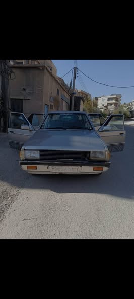 ميتسوبيشي Lancer 1983 - صورة 1