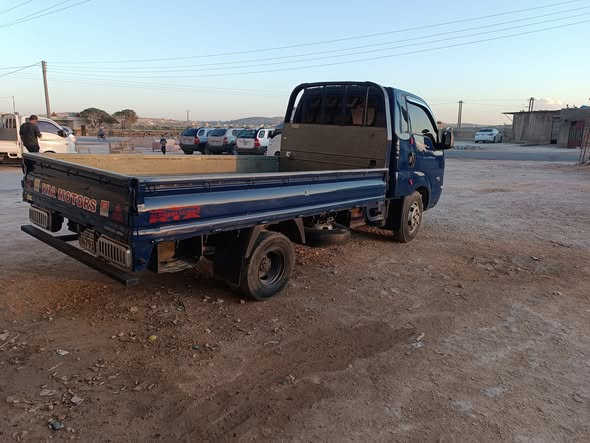 كيا بانجو 2010 - صورة 2