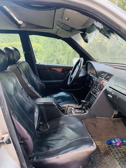 مرسيدس-بنز C 280 1997 - صورة 3