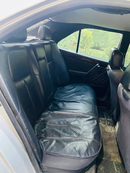 مرسيدس-بنز C 280 1997 - صورة 2