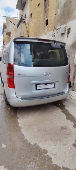 هيونداي H-1 2008 - صورة 2