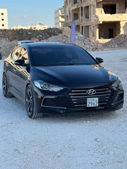 هيونداي افانتي 2018 - صورة 2