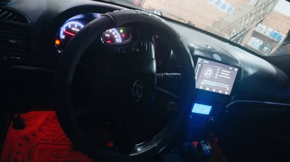 هيونداي سنتافي 2007 - صورة 1