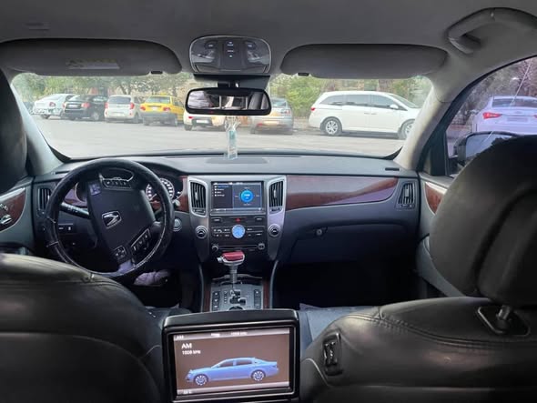 هيونداي ايكوس 2012 - صورة 1