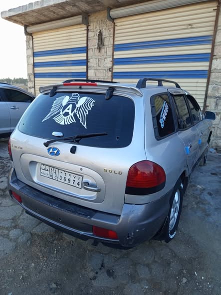 هيونداي سنتافي 2005 - صورة 4