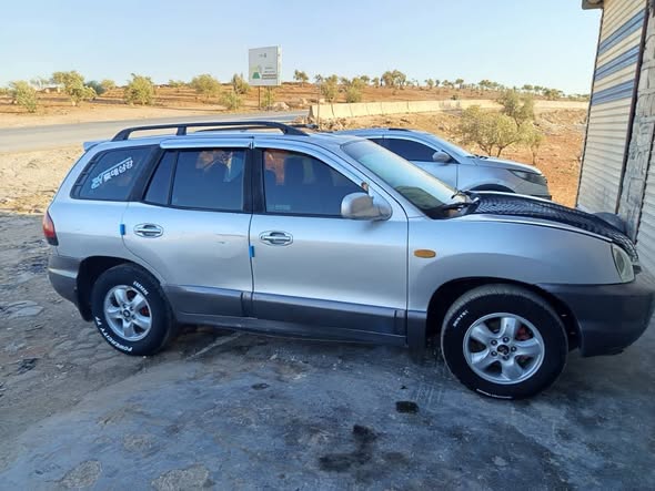 هيونداي سنتافي 2005 - صورة 3