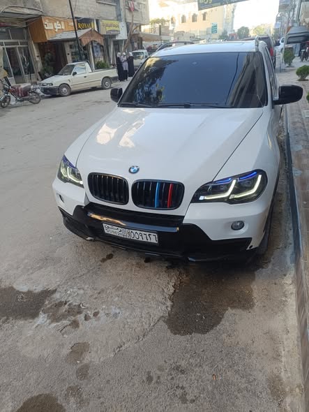 BMW X5 2009 - صورة 2