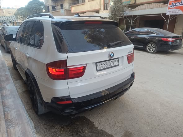 BMW X5 2009 - صورة 4
