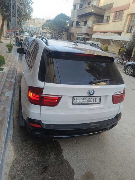 BMW X5 2009 - صورة 5