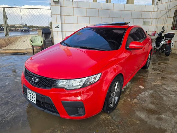 كيا فورتي 2012 - صورة 1