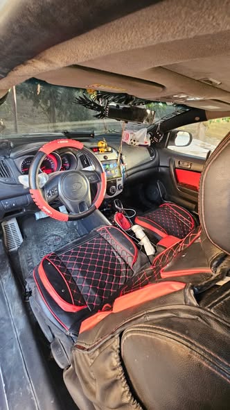 كيا فورتي 2011 - صورة 4