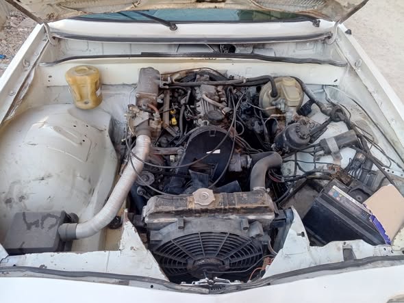 اوبل ريكورد 1977 - صورة 5