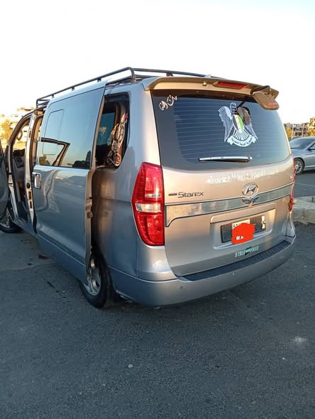 هيونداي ستاركس 2015 - صورة 3