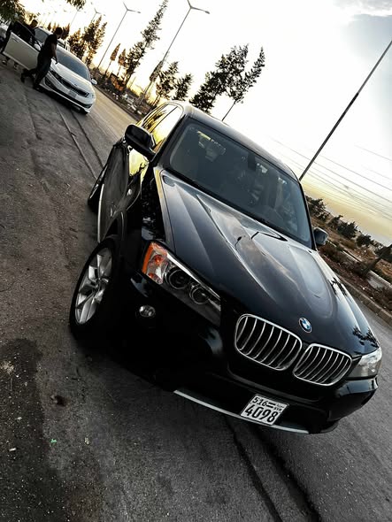 بي ام X3 2012 - صورة 1