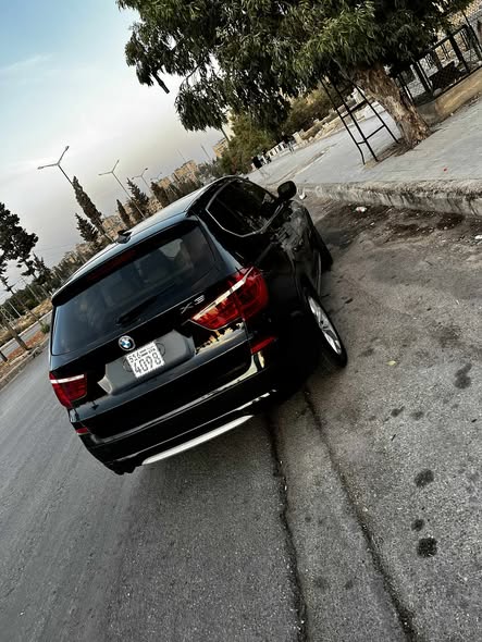 بي ام X3 2012 - صورة 4