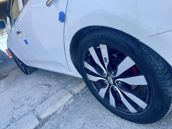 كيا فورتي 2010 - صورة 3