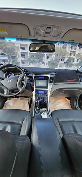 هيونداي سوناتا 2011 - صورة 2