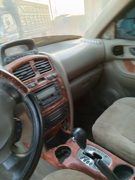 هيونداي سنتافي 2002 - صورة 1
