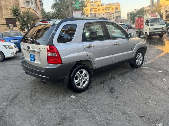 كيا سبورتاج 2007 - صورة 3