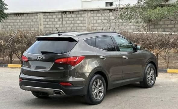 هيونداي سانتافي 2015 - صورة 3