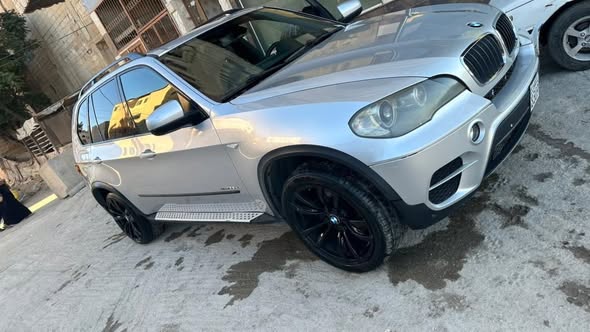 بي ام دبليو X5 2012 - صورة 3