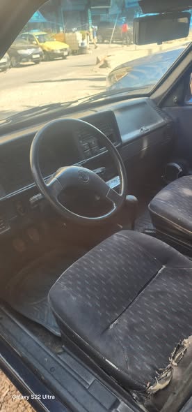 سكودا فورمان 1994 - صورة 5