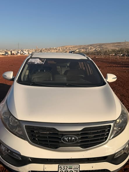 كيا سبورتاج 2011 - صورة 3