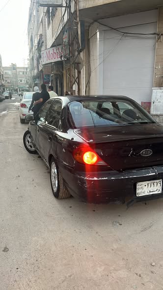 كيا سيفيا 2001 - صورة 2