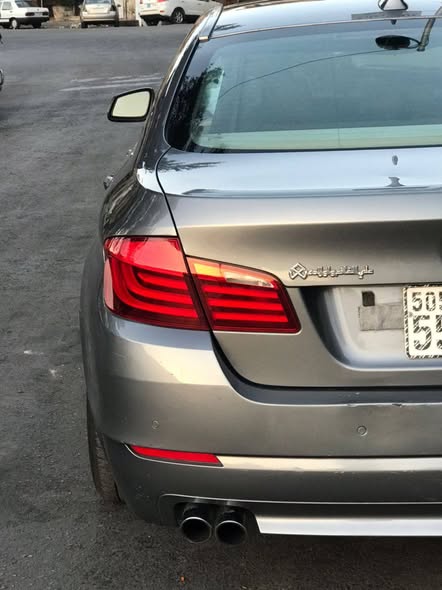 بي إم دبليو 520 2013 - صورة 2