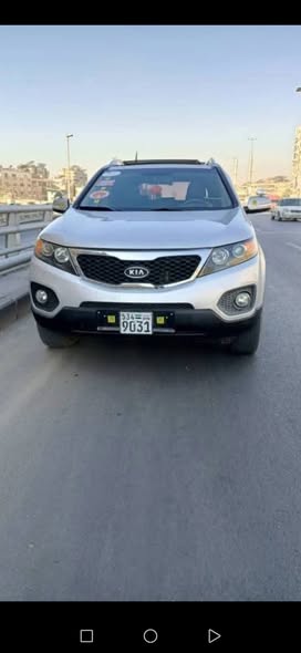 كيا سورينتو 2010 - صورة 1