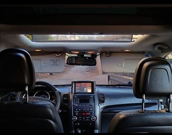 كيا سورينتو 2010 - صورة 5