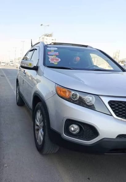 كيا سورينتو 2010 - صورة 3