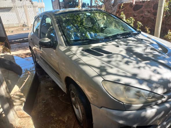 بيجو 206 2006 - صورة 2