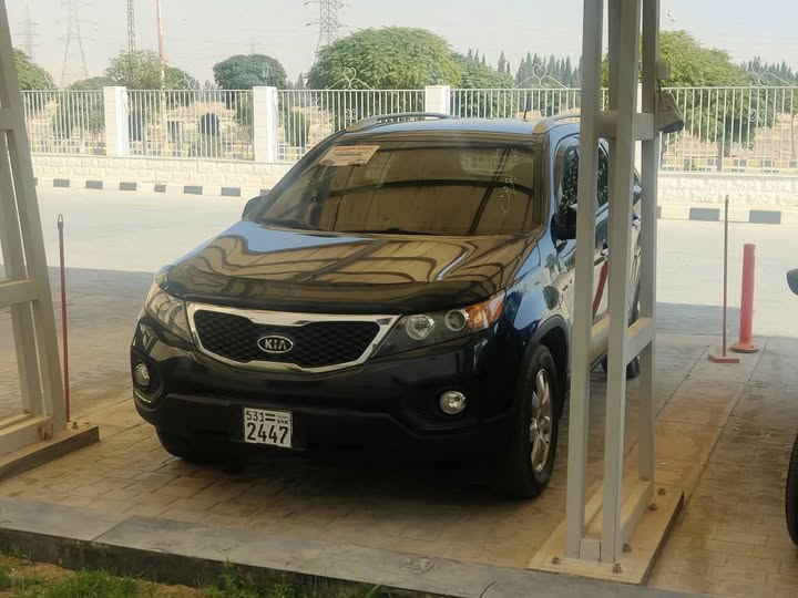 كيا سيرانتو 2012