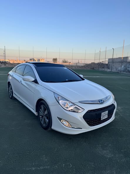 هيونداي سوناتا 2012 - صورة 1