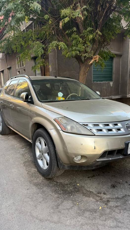 نيسان مورانو 2005