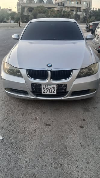 BMW 320i 2008 - صورة 1