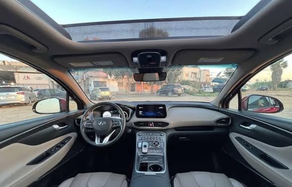 هيونداي سنتافي 2022 - صورة 4