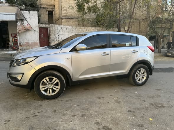 كيا سبورتاج 2011 - صورة 5