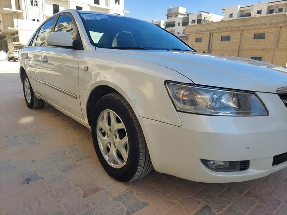 هيونداي سوناتا 2007 - صورة 5