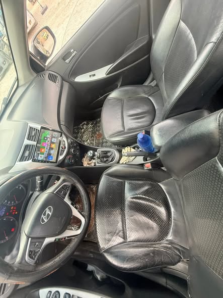 هيونداي اكسنت 2012 - صورة 4