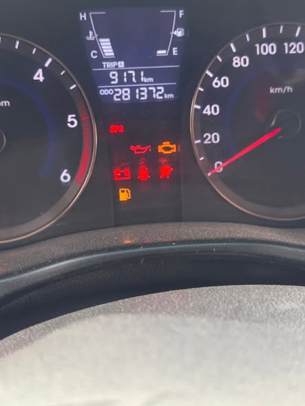 هيونداي اكسنت 2012 - صورة 5