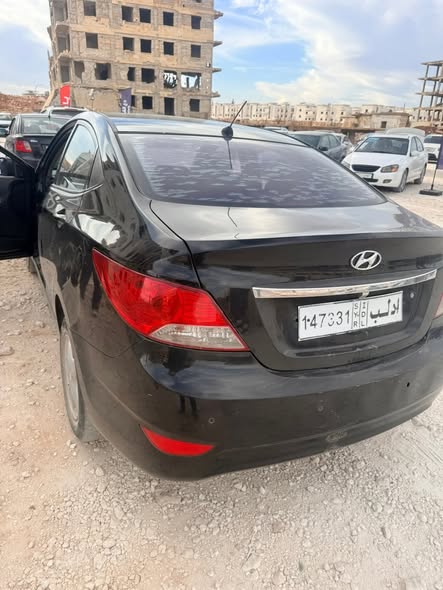 هيونداي اكسنت 2012 - صورة 3