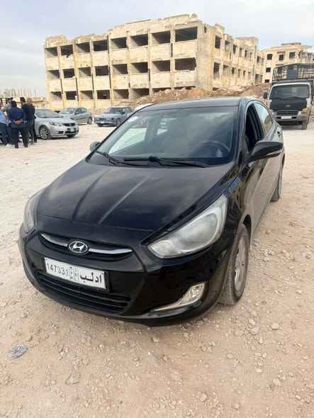 هيونداي اكسنت 2012 - صورة 1