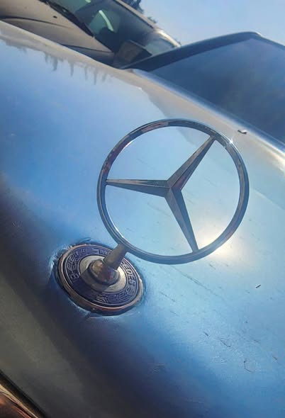 مرسيدس-بنز E300 1989 - صورة 4