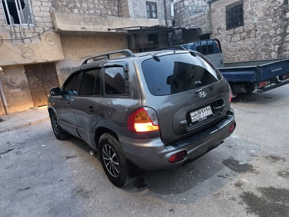 هيونداي سنتافي 2003 - صورة 2